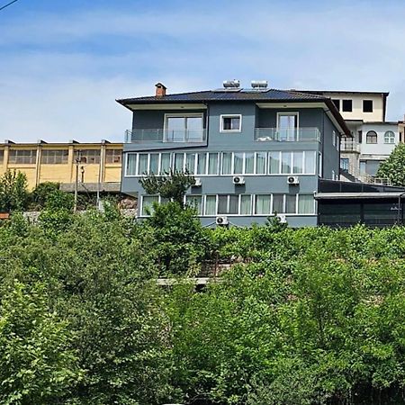 Home 12 Librazhet Εξωτερικό φωτογραφία